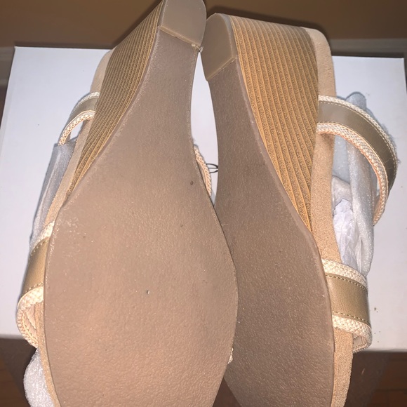 VALENCI - Picture 7 of 8